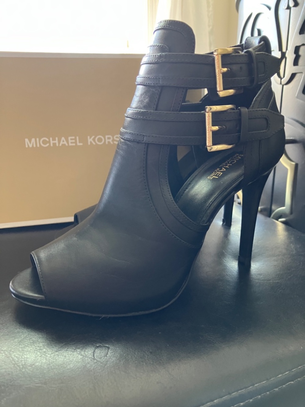 NWOT Michael Kors Blaze Bootie - Picture 5 of 11